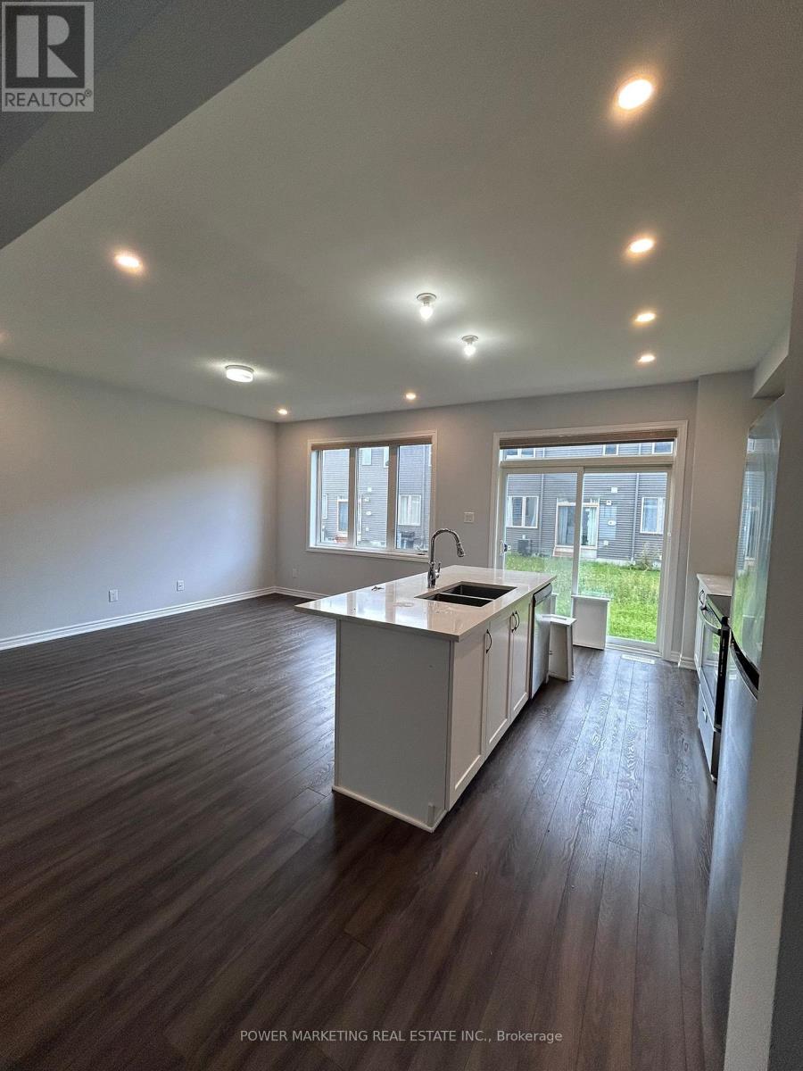 671 Allied Mews, Ottawa, Ontario  K2S 2Z6 - Photo 5 - X13691840