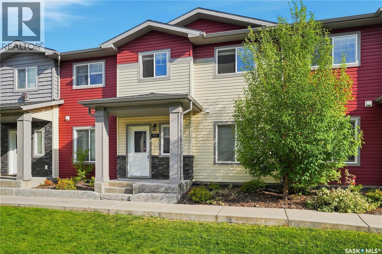 402 3440 Avonhurst Drive, Regina, Saskatchewan  S4R 2E1 - Photo 2 - SK047464