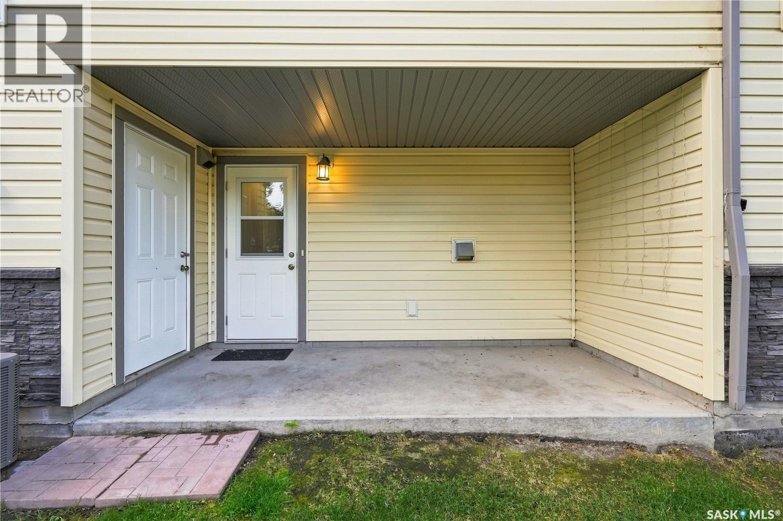 402 3440 Avonhurst Drive, Regina, Saskatchewan  S4R 2E1 - Photo 30 - SK047464