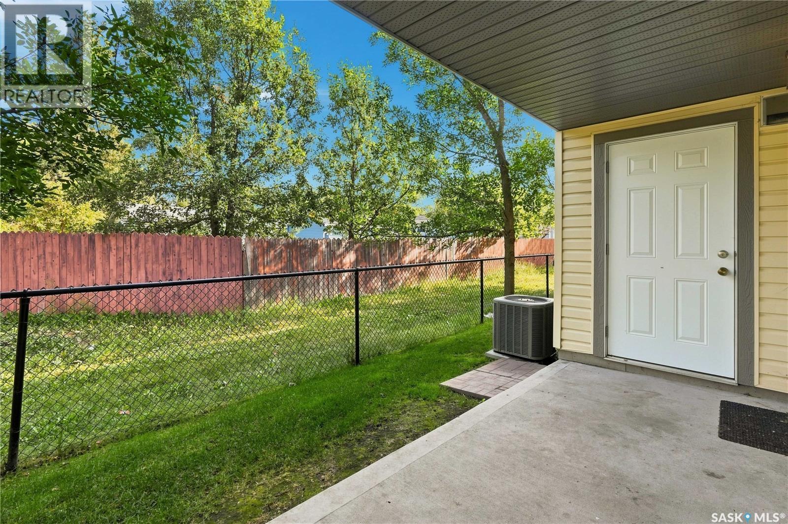 402 3440 Avonhurst Drive, Regina, Saskatchewan  S4R 2E1 - Photo 31 - SK047464