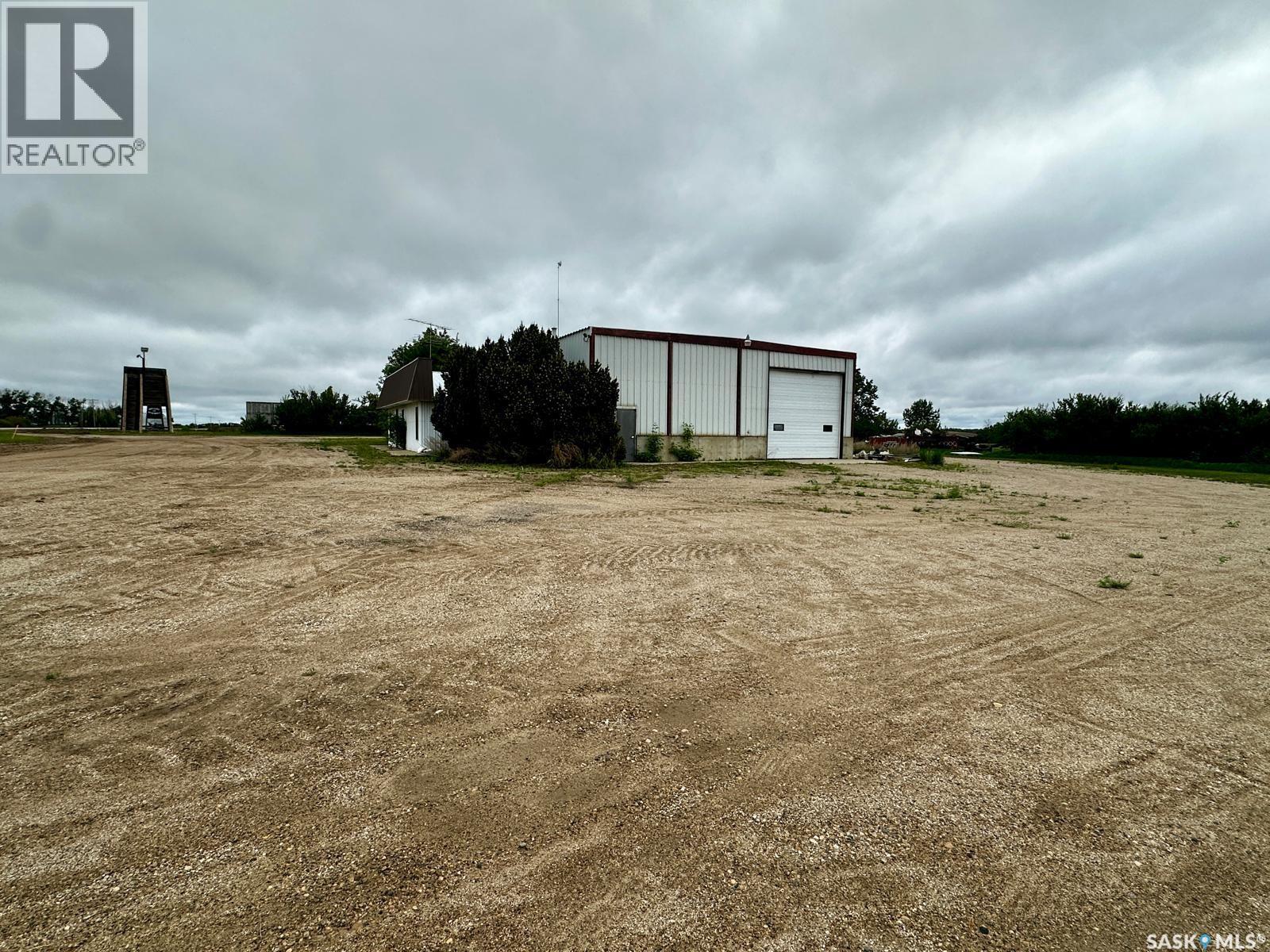 Cudworth Shop & Land photo 4