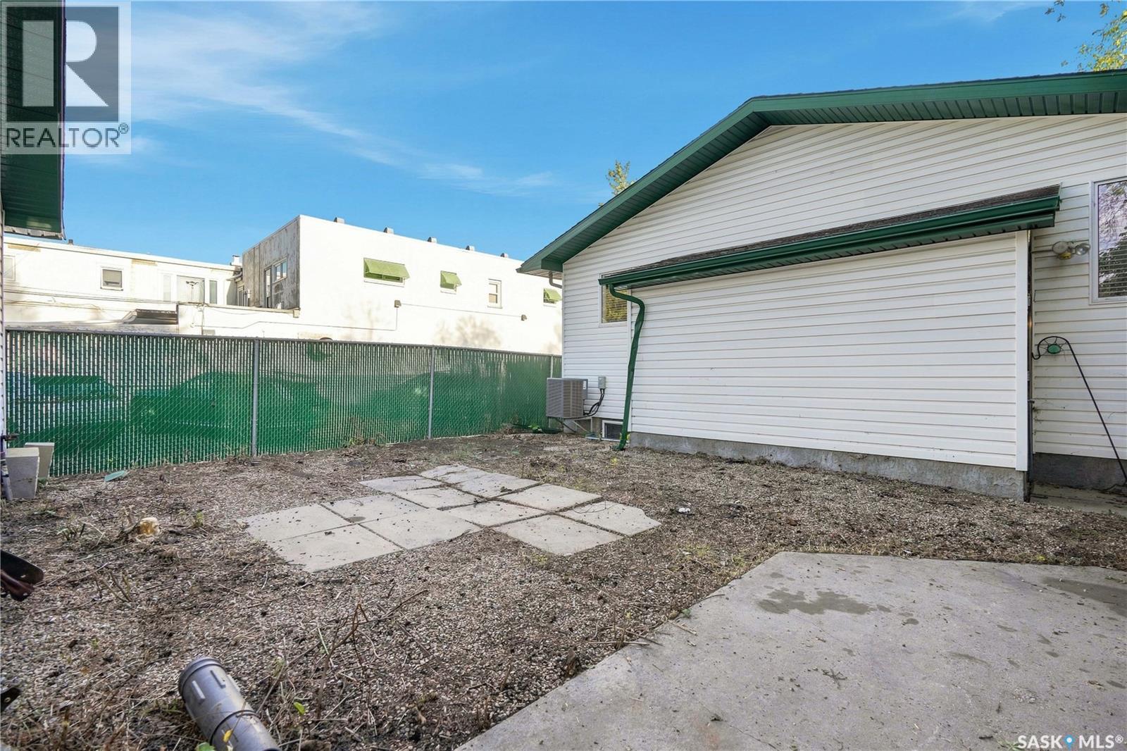 4920 Dewdney Avenue, Regina, Saskatchewan  S4T 1B8 - Photo 40 - SK047450