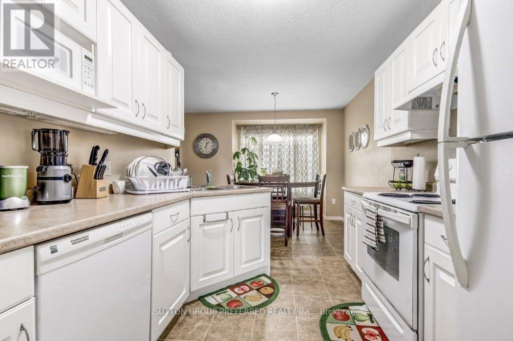 8 - 2145 North Routledge Park, London North, Ontario  N6G 0J8 - Photo 7 - X13742182