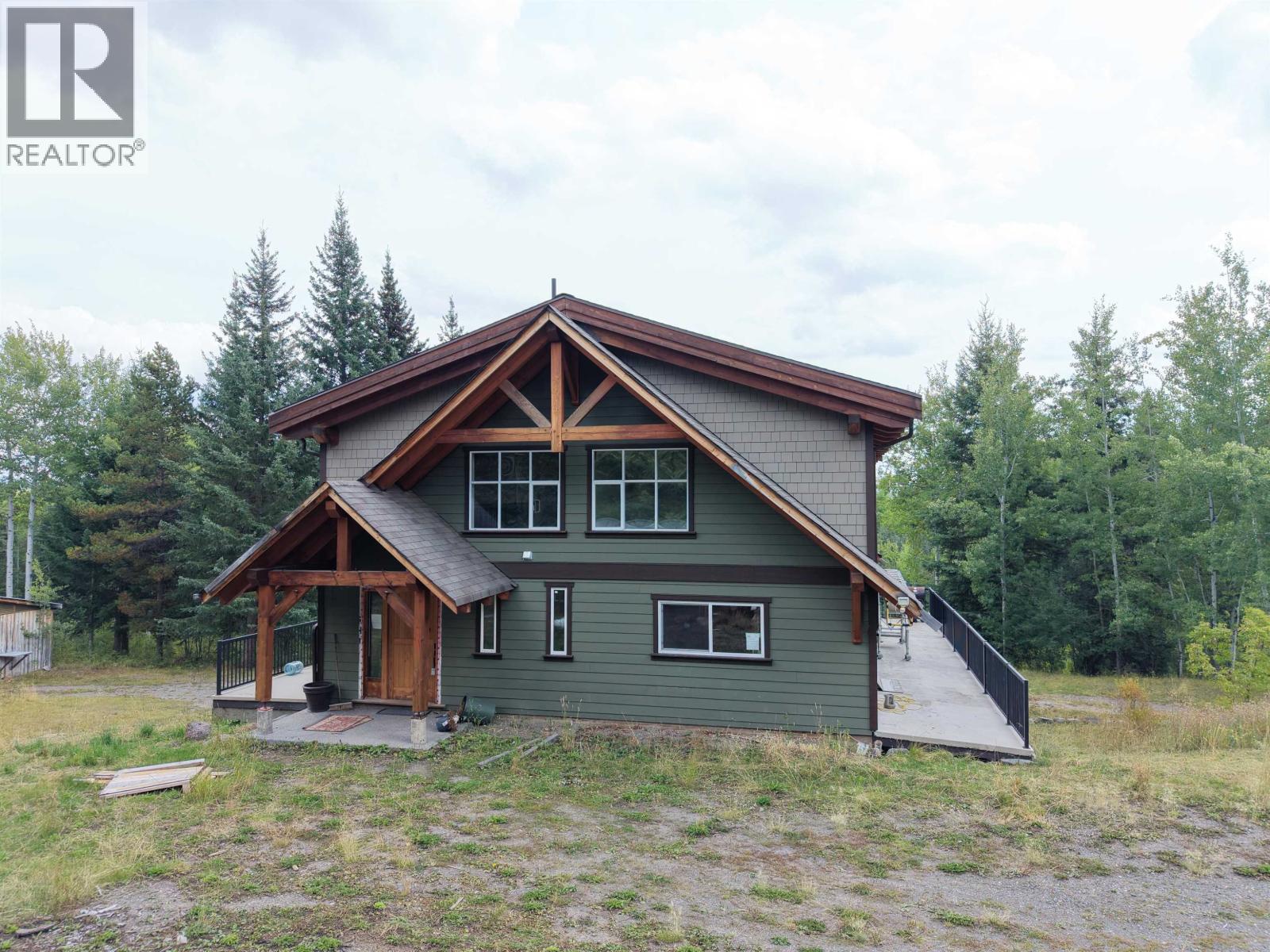 6995 Colgan Road, 100 Mile House, British Columbia  V0K 1X1 - Photo 2 - R3161325