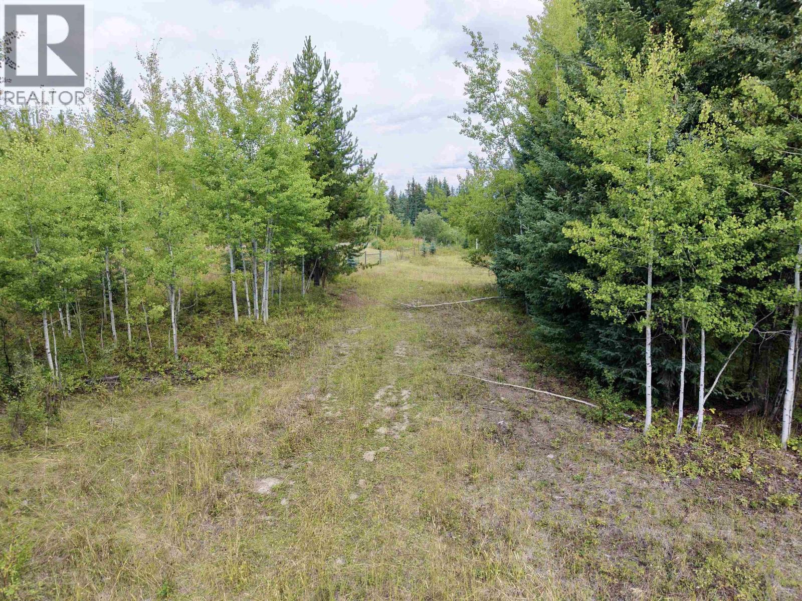 6995 Colgan Road, 100 Mile House, British Columbia  V0K 1X1 - Photo 32 - R3161325