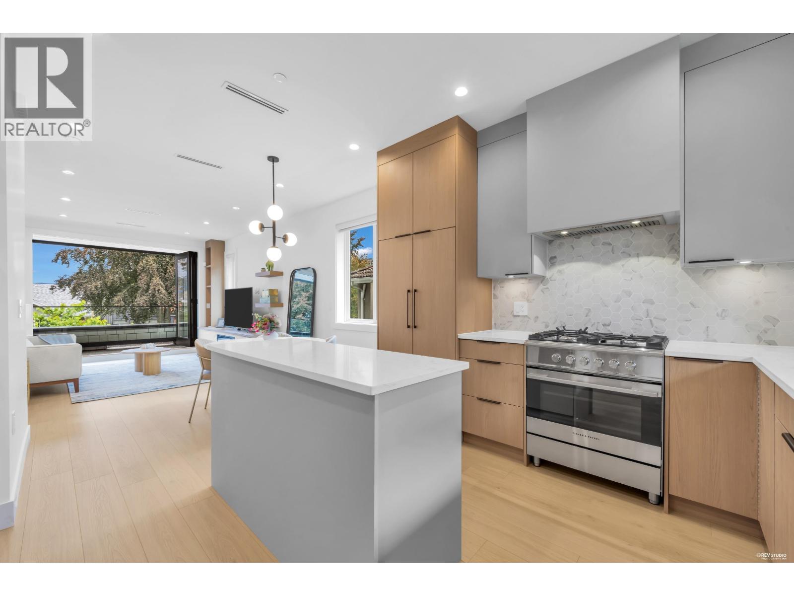 1 3436 Triumph Street, Vancouver, British Columbia  V5K 1T8 - Photo 14 - R3160071