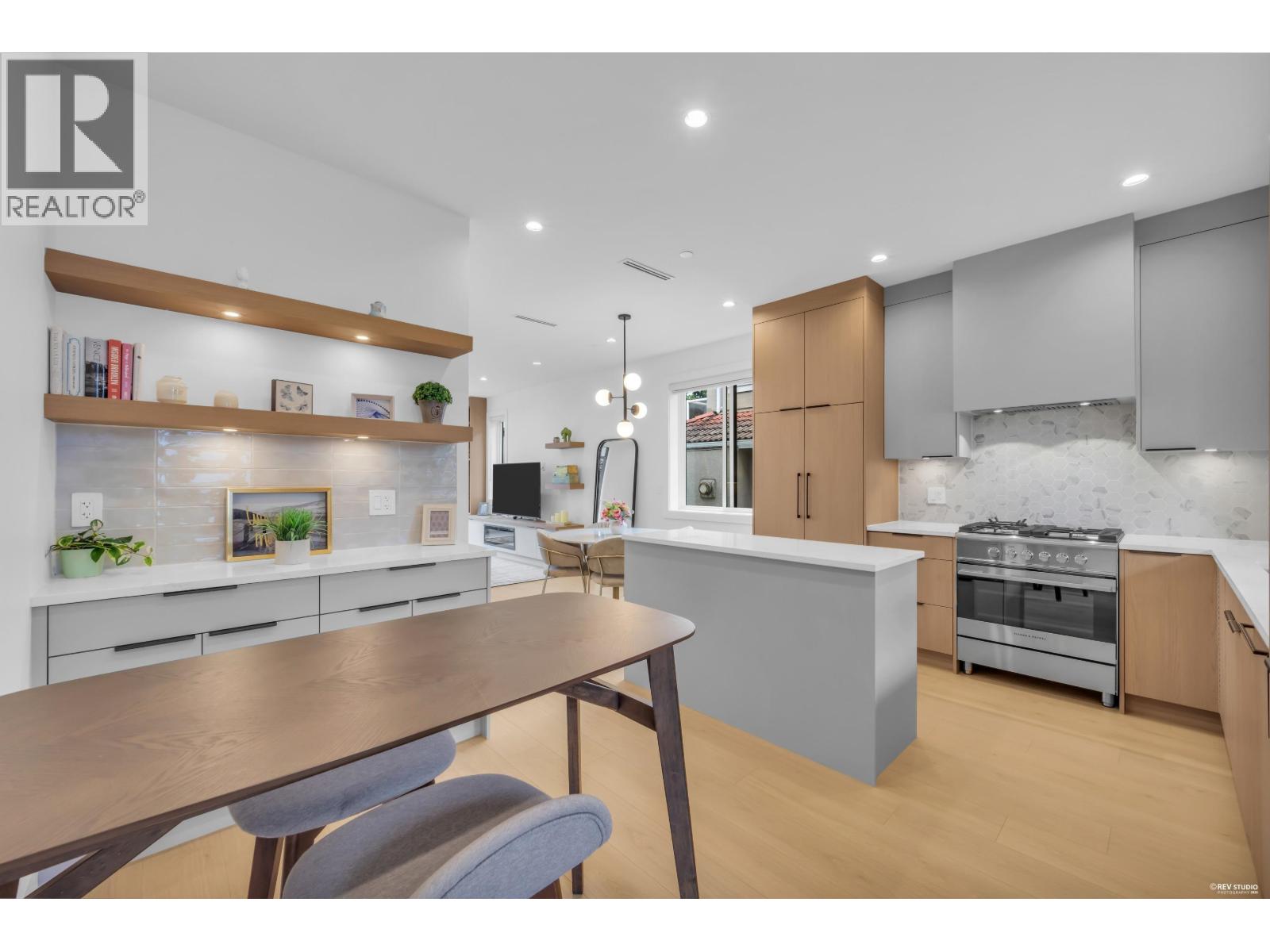 1 3436 Triumph Street, Vancouver, British Columbia  V5K 1T8 - Photo 18 - R3160071
