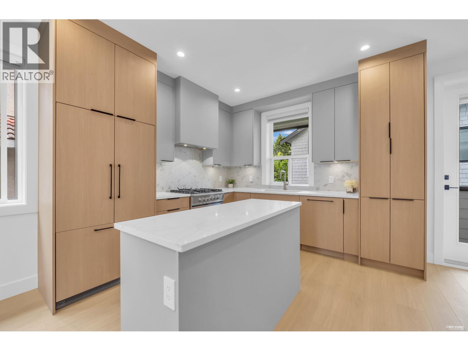 1 3436 Triumph Street, Vancouver, British Columbia  V5K 1T8 - Photo 15 - R3160071