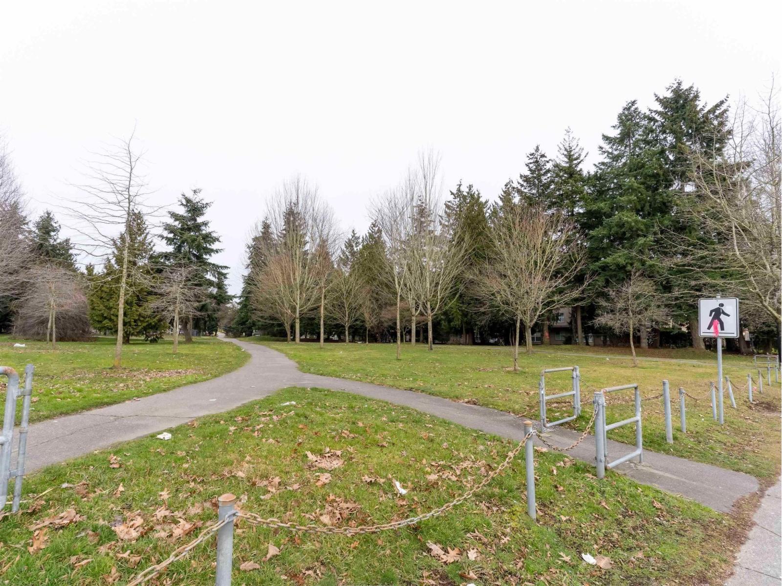 51 8130 136a Street, Surrey, British Columbia  V3W 1H9 - Photo 20 - R3161241