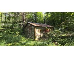 7 MCMULLEN DRIVE, Perry, Ontario