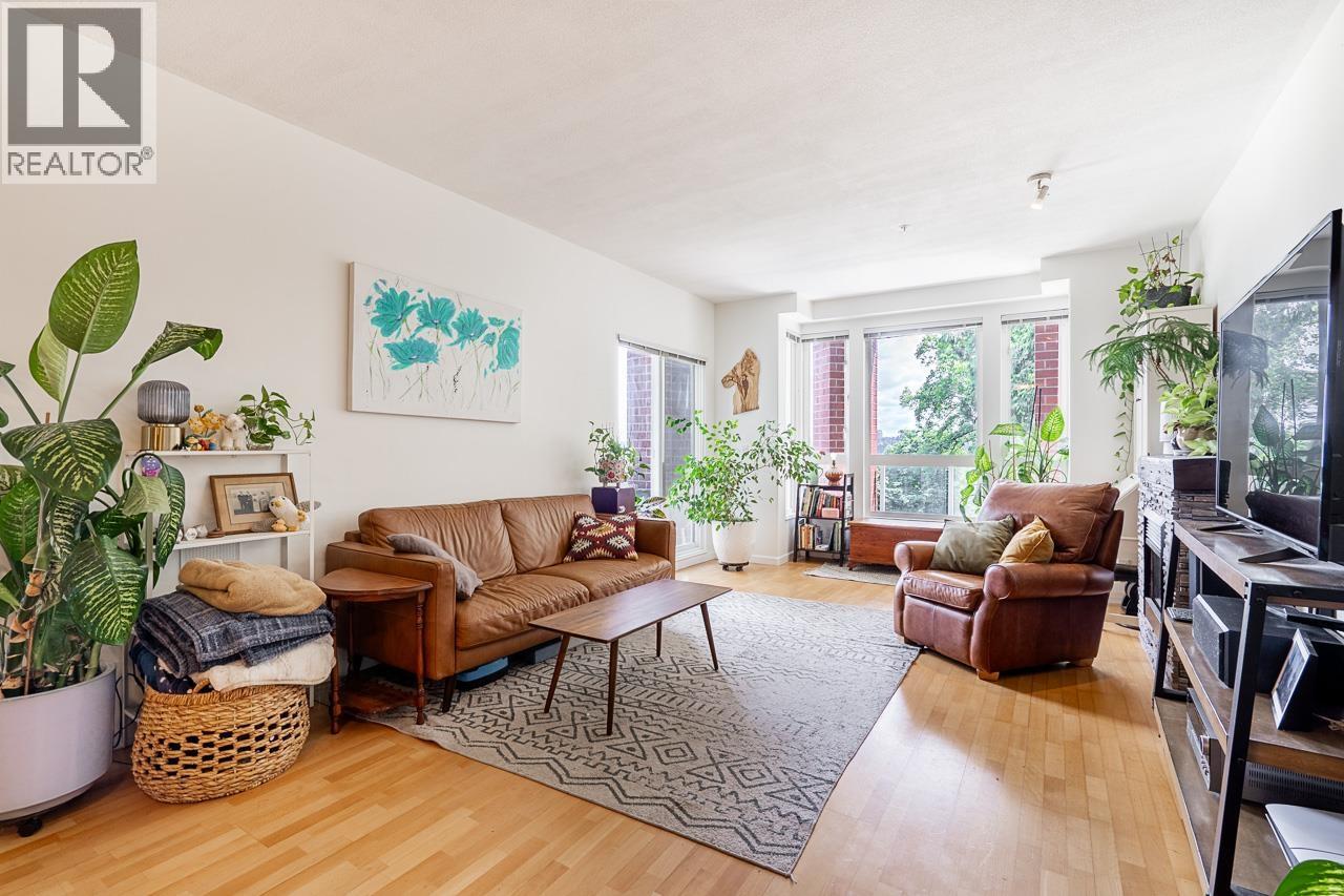 316 14 E Royal Avenue, New Westminster, British Columbia  V3L 5W5 - Photo 4 - R3161274