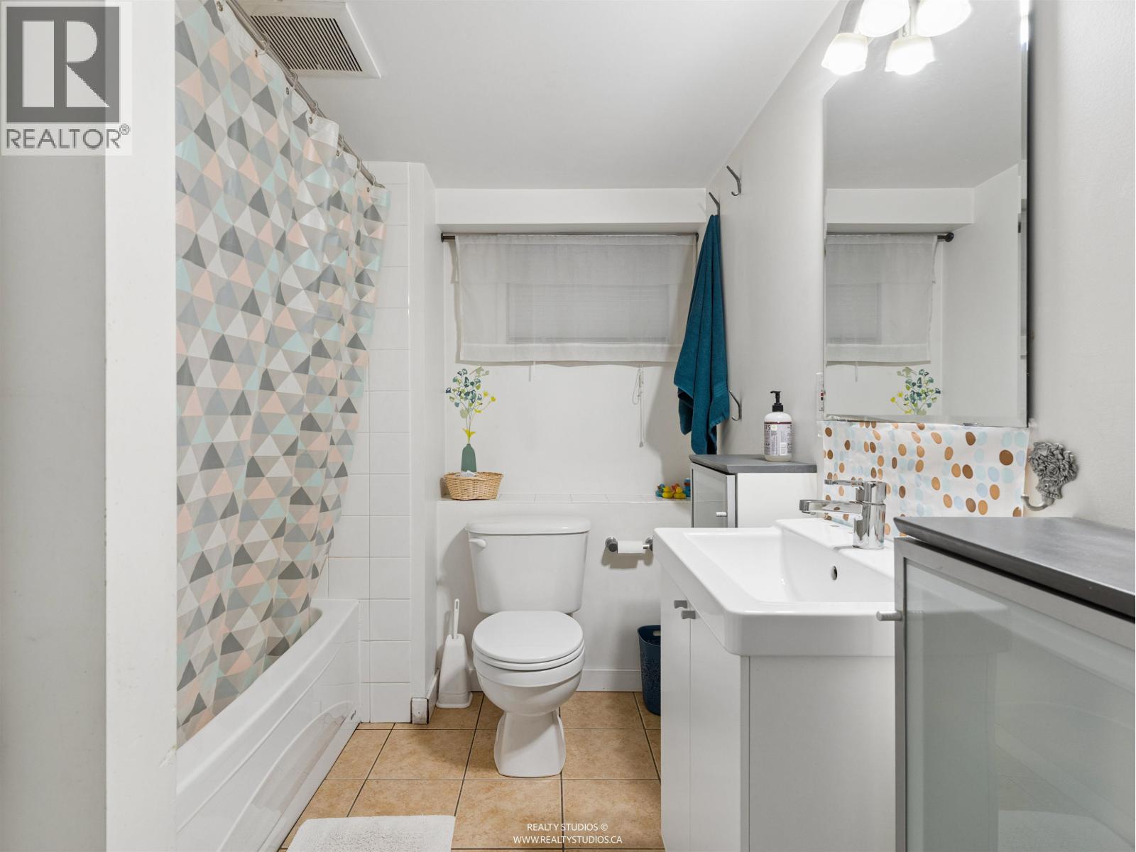 559 W 18th Avenue, Vancouver, British Columbia  V5Z 1V7 - Photo 35 - R3161296