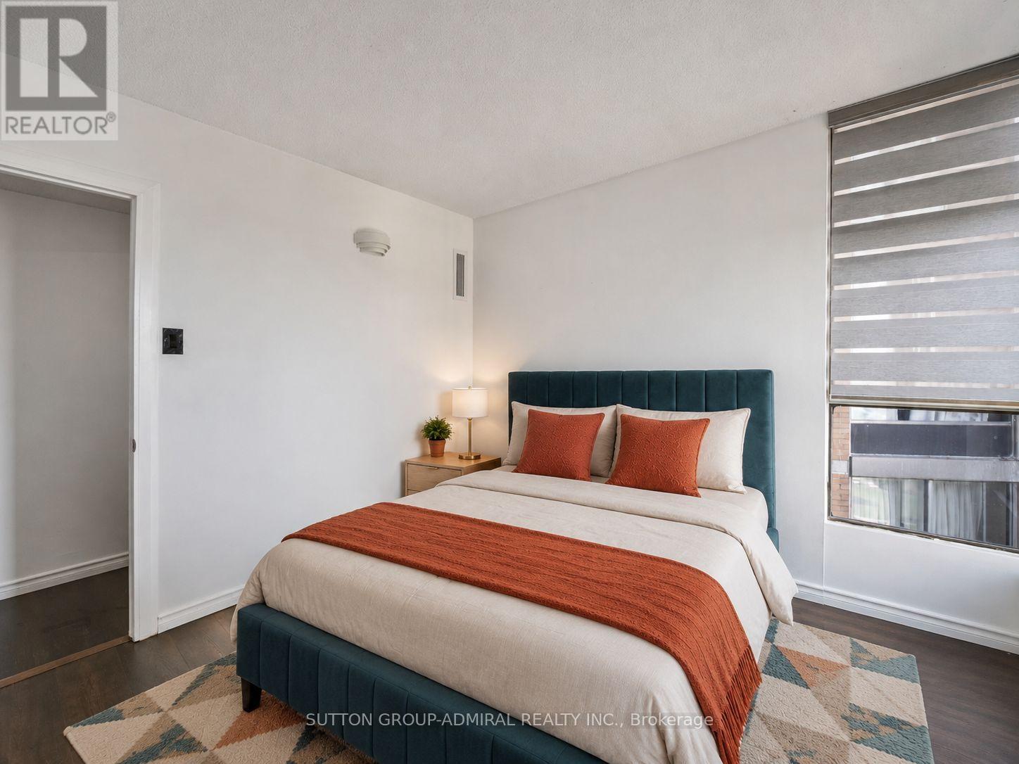 1811 - 10 Martha Eaton Way, Toronto, Ontario  M6M 5B3 - Photo 33 - W13740126