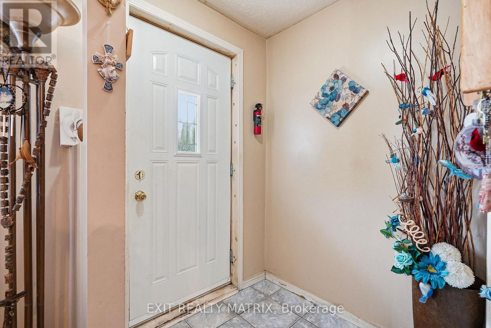 407 Regent Street, Hawkesbury, Ontario  K6A 1G1 - Photo 3 - X13742106