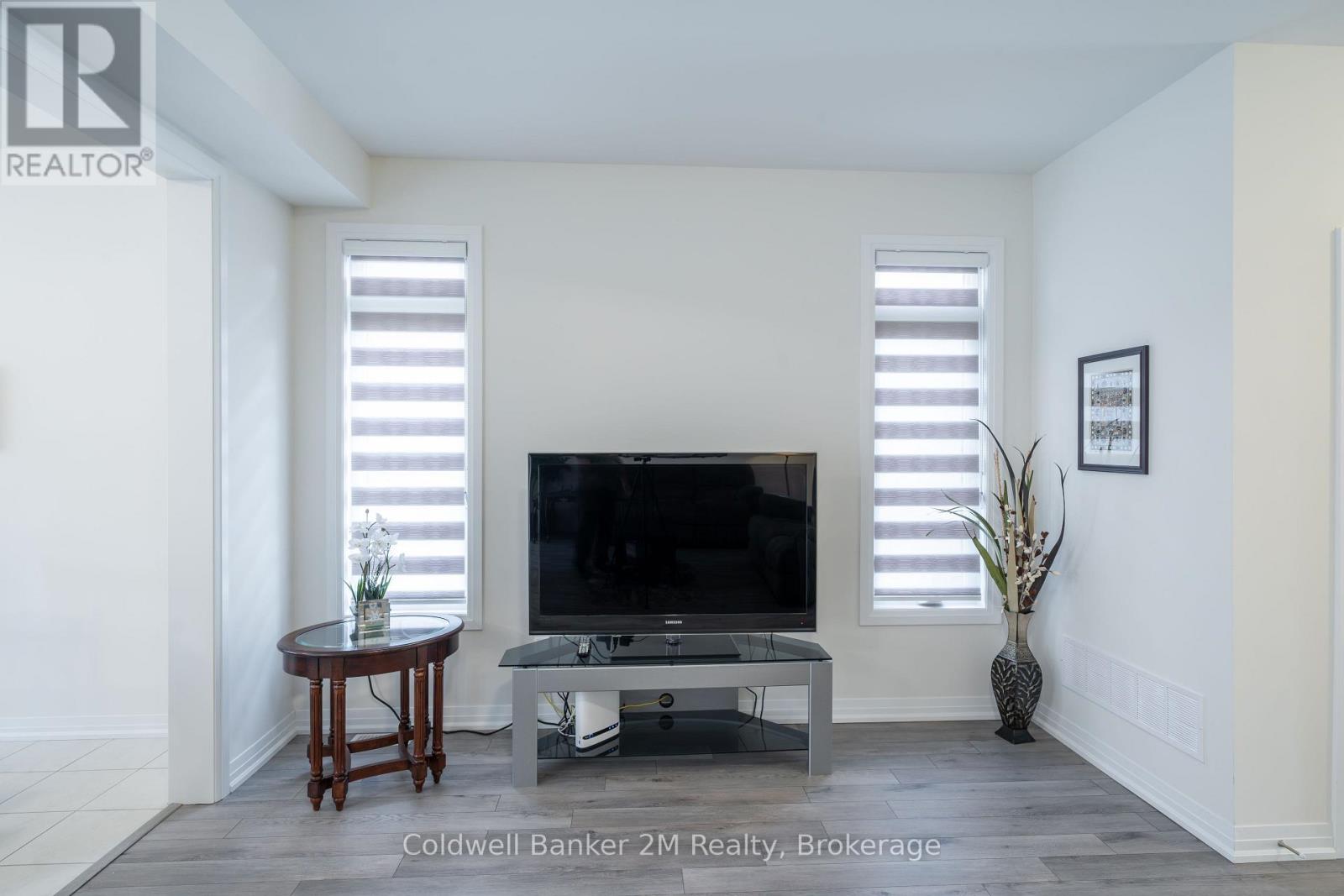 136 Ogston Crescent, Whitby, Ontario  L1P 0H3 - Photo 16 - E13742204
