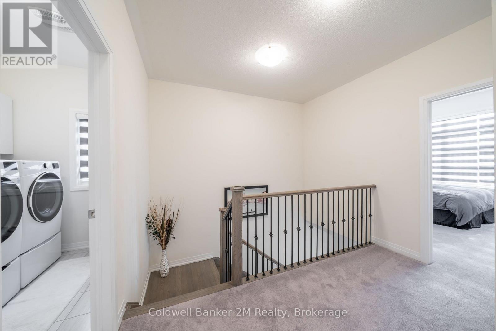136 Ogston Crescent, Whitby, Ontario  L1P 0H3 - Photo 4 - E13742204
