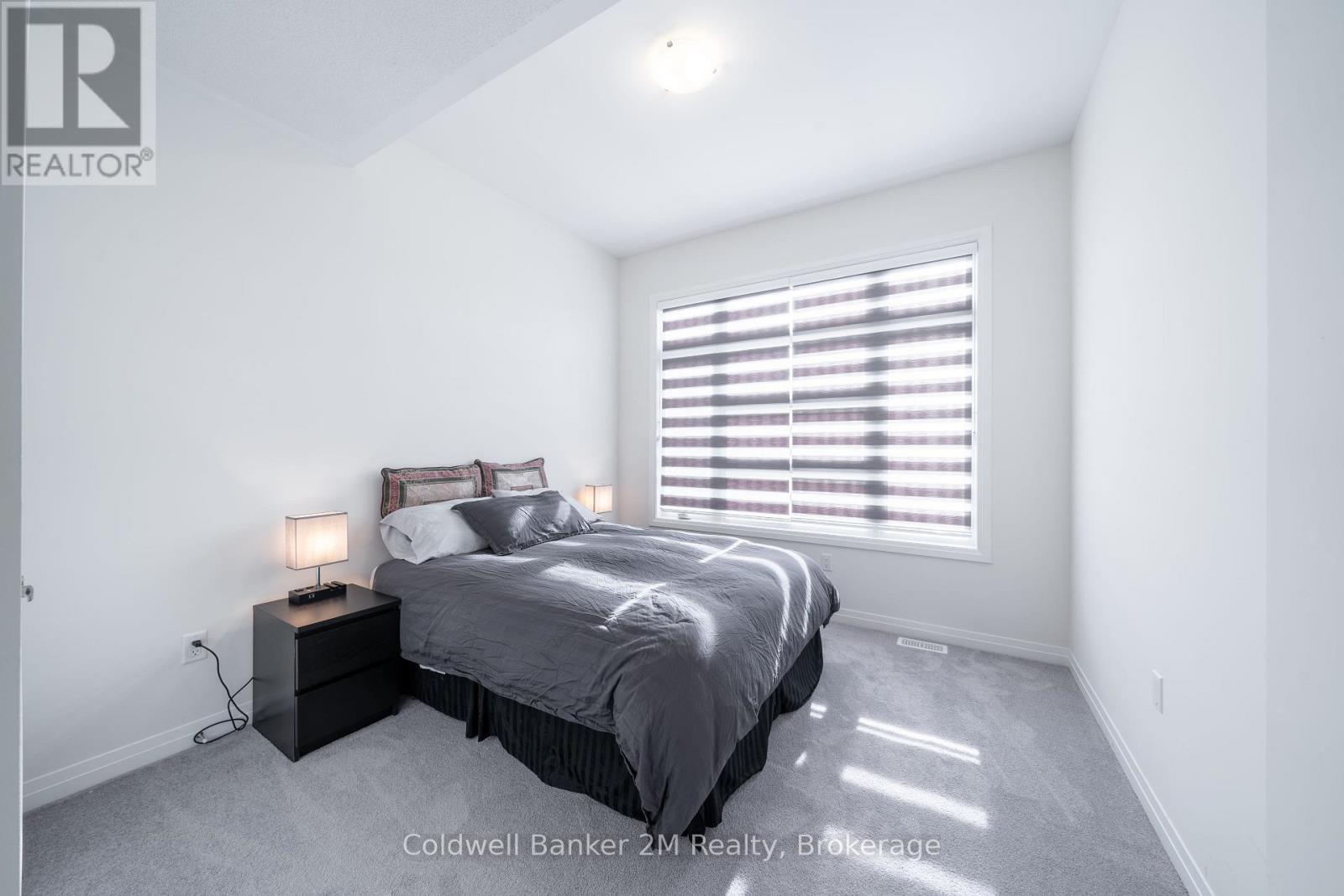 136 Ogston Crescent, Whitby, Ontario  L1P 0H3 - Photo 6 - E13742204