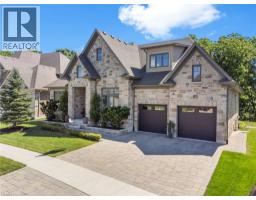 44 PIONEER RIDGE Drive, Kitchener, Ontario