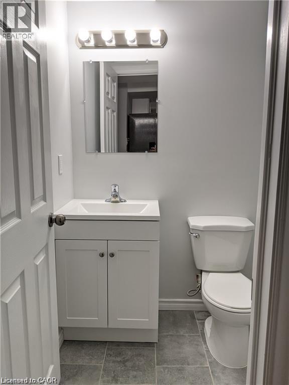 727 Thomas Slee Drive, Kitchener, Ontario  N2P 0J4 - Photo 12 - 40859628