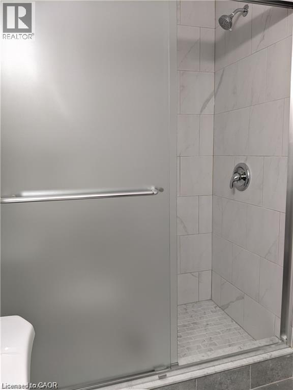 727 Thomas Slee Drive, Kitchener, Ontario  N2P 0J4 - Photo 14 - 40859628