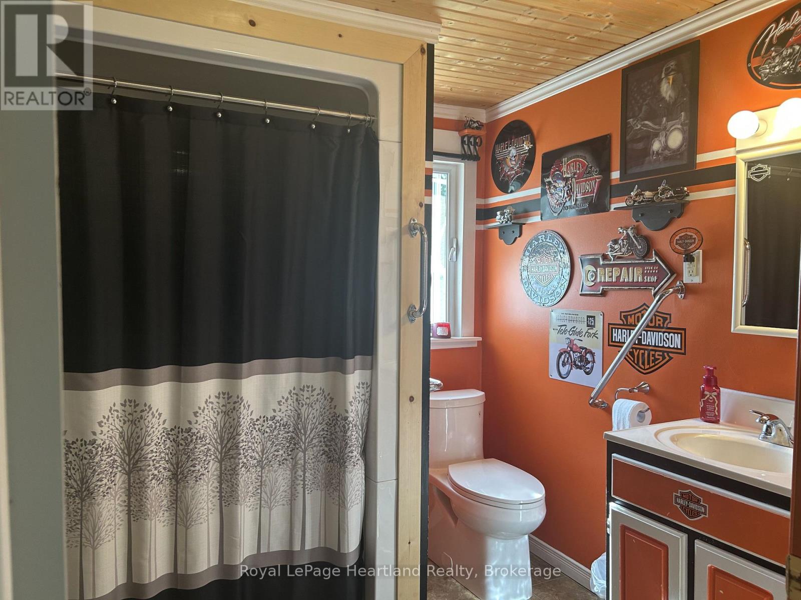 90 Mary Street, North Huron, Ontario  N0G 2W0 - Photo 14 - X13742102