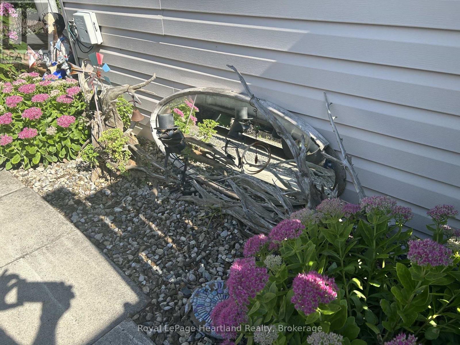 90 Mary Street, North Huron, Ontario  N0G 2W0 - Photo 17 - X13742102