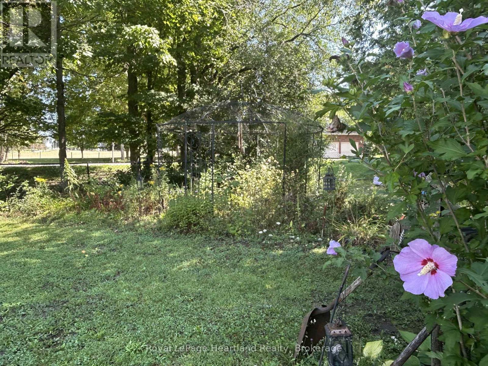 90 Mary Street, North Huron, Ontario  N0G 2W0 - Photo 28 - X13742102