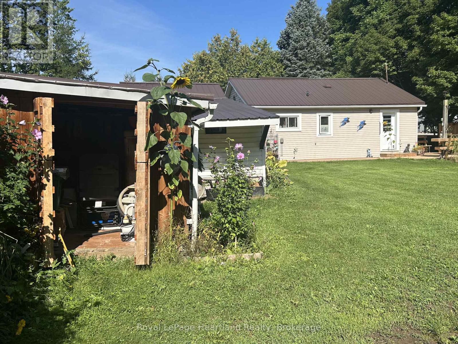 90 Mary Street, North Huron, Ontario  N0G 2W0 - Photo 38 - X13742102