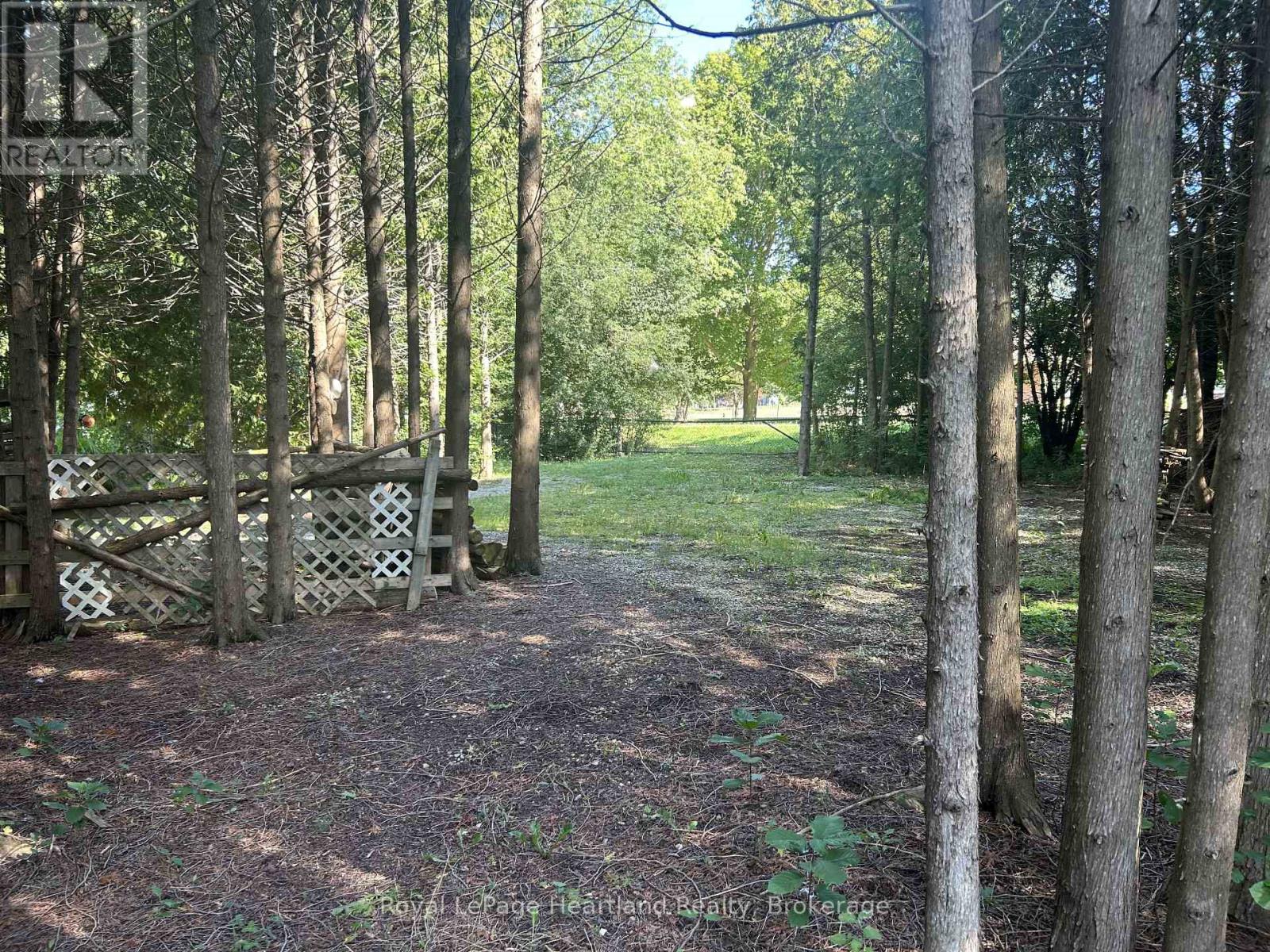 90 Mary Street, North Huron, Ontario  N0G 2W0 - Photo 43 - X13742102
