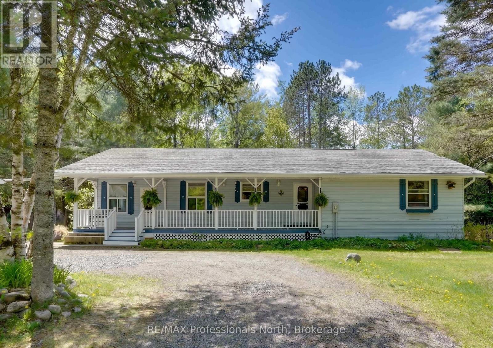 2593 BRUNEL ROAD, Huntsville, Ontario