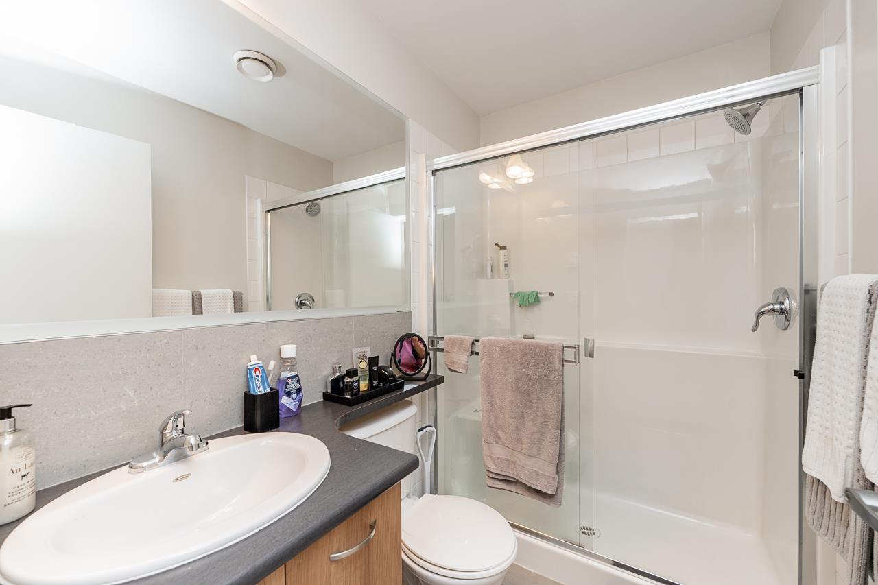 80 6671 121 Street, Surrey, British Columbia  V3W 1T9 - Photo 16 - R3160239