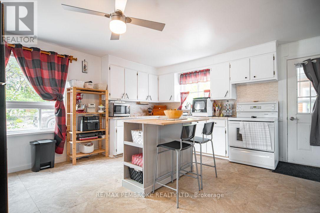 2185 Petawawa Boulevard, Petawawa, Ontario  K8A 7G8 - Photo 27 - X13742146