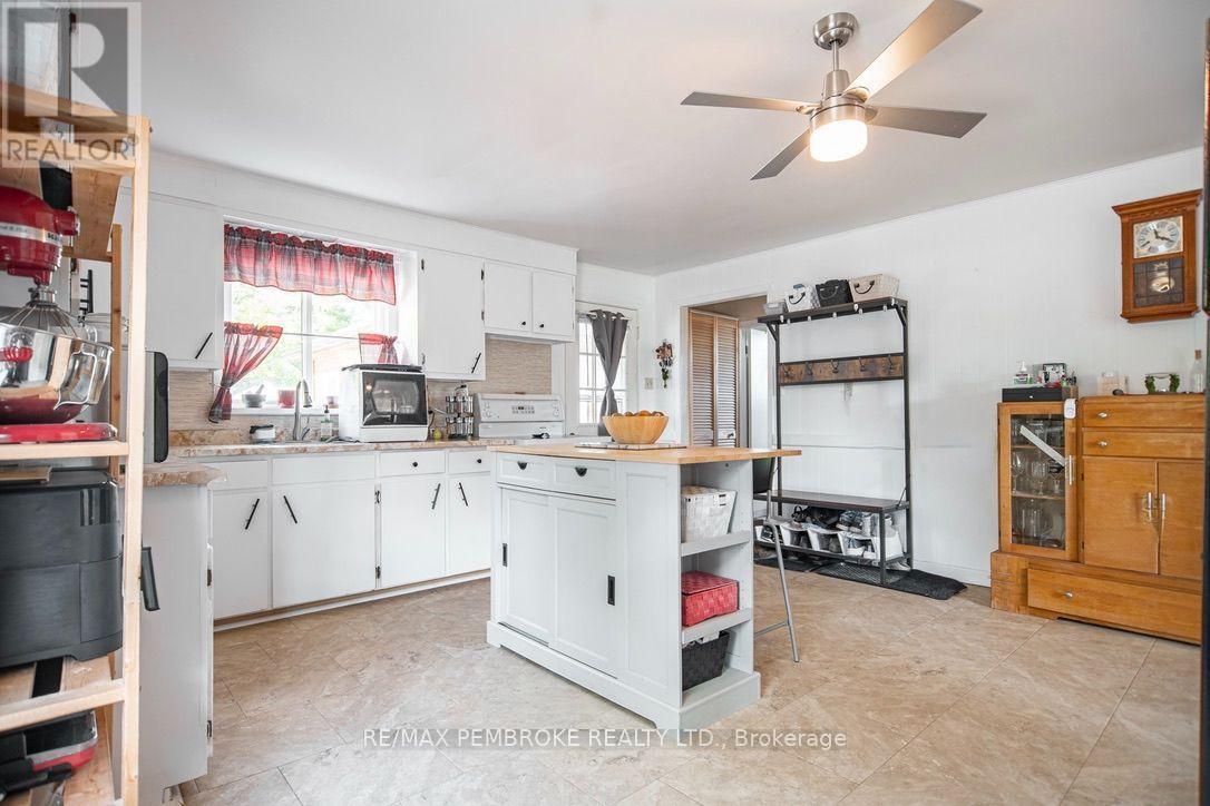 2185 Petawawa Boulevard, Petawawa, Ontario  K8A 7G8 - Photo 28 - X13742146