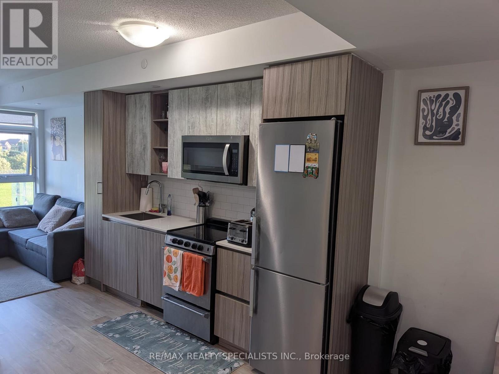 315 - 251 Manitoba Street, Toronto, Ontario  M8Y 0C7 - Photo 2 - W13742104