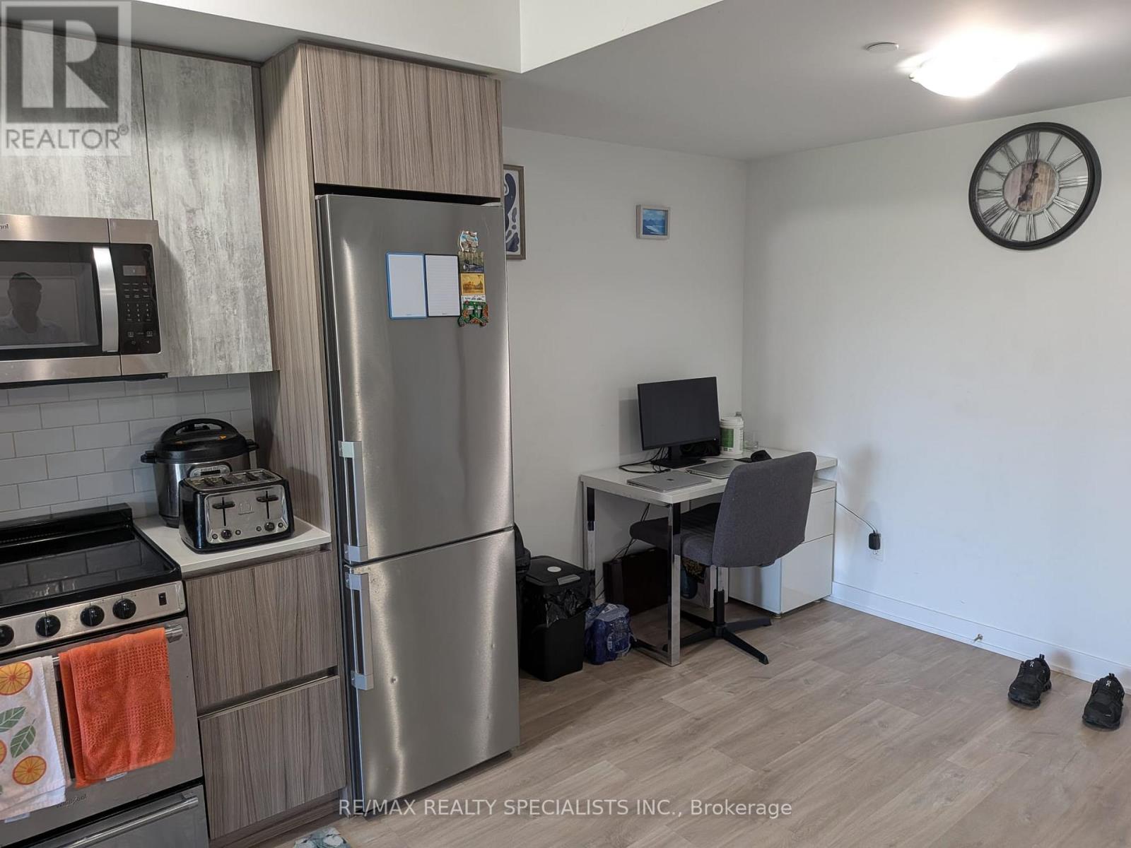 315 - 251 Manitoba Street, Toronto, Ontario  M8Y 0C7 - Photo 4 - W13742104