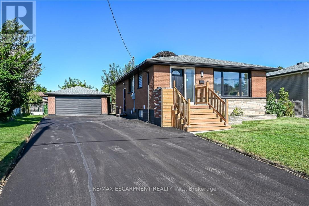 135 Nugent Drive, Hamilton, Ontario  L8H 2N3 - Photo 37 - X13742210