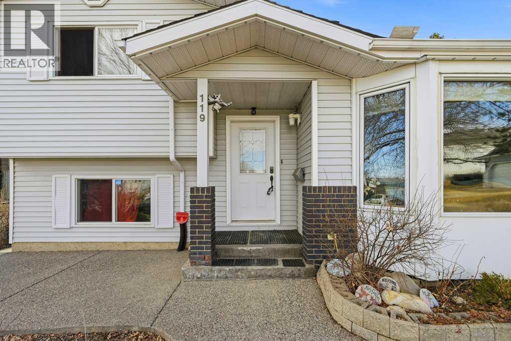 119 Macewan Meadow Way Nw, Calgary, Alberta  T3K 3H9 - Photo 2 - A2321477