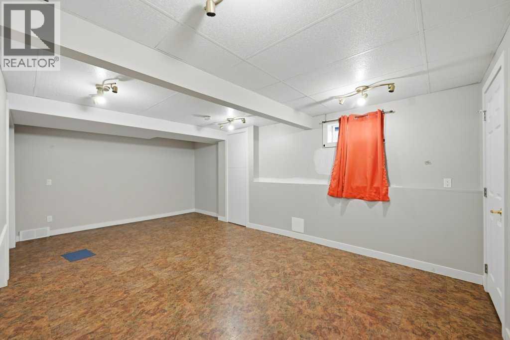 119 Macewan Meadow Way Nw, Calgary, Alberta  T3K 3H9 - Photo 31 - A2321477
