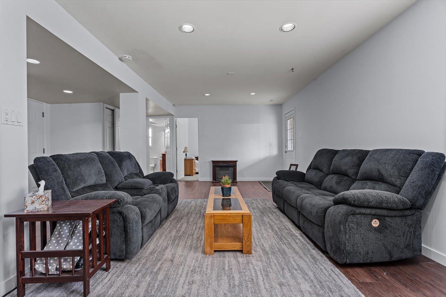 45470 Spruce Drive, Sardis West Vedder, Chilliwack, British Columbia  V2R 3V3 - Photo 30 - R3161228
