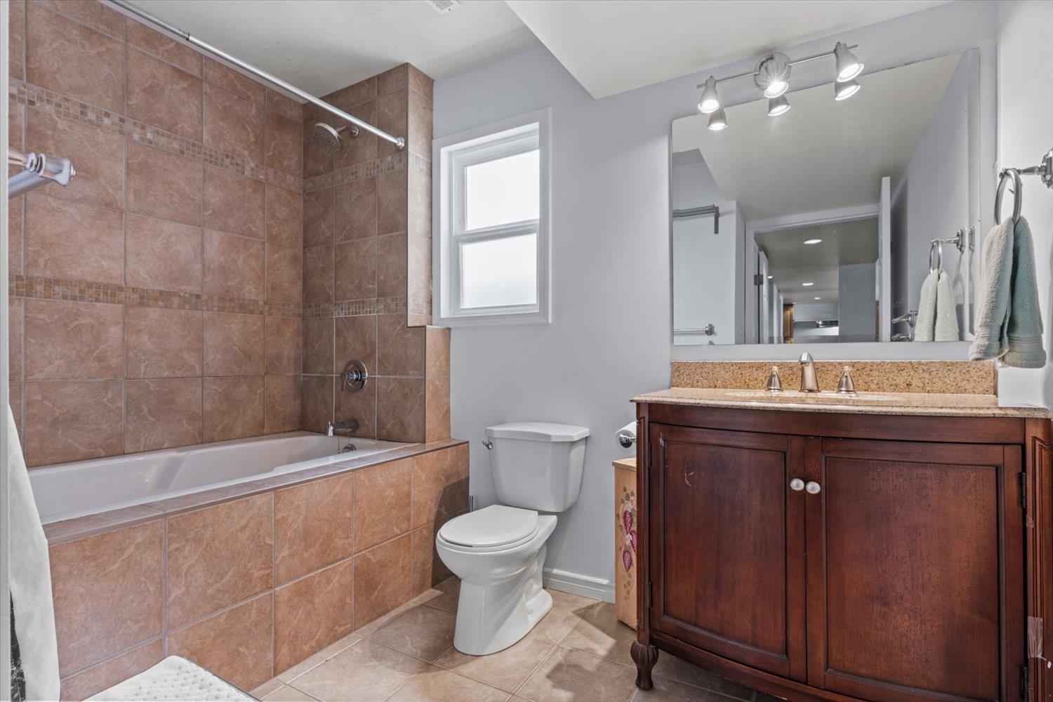 45470 Spruce Drive, Sardis West Vedder, Chilliwack, British Columbia  V2R 3V3 - Photo 27 - R3161228