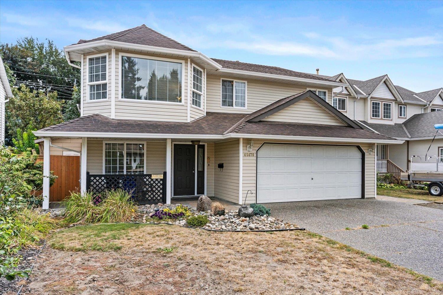 45470 Spruce Drive, Sardis West Vedder, Chilliwack, British Columbia  V2R 3V3 - Photo 2 - R3161228