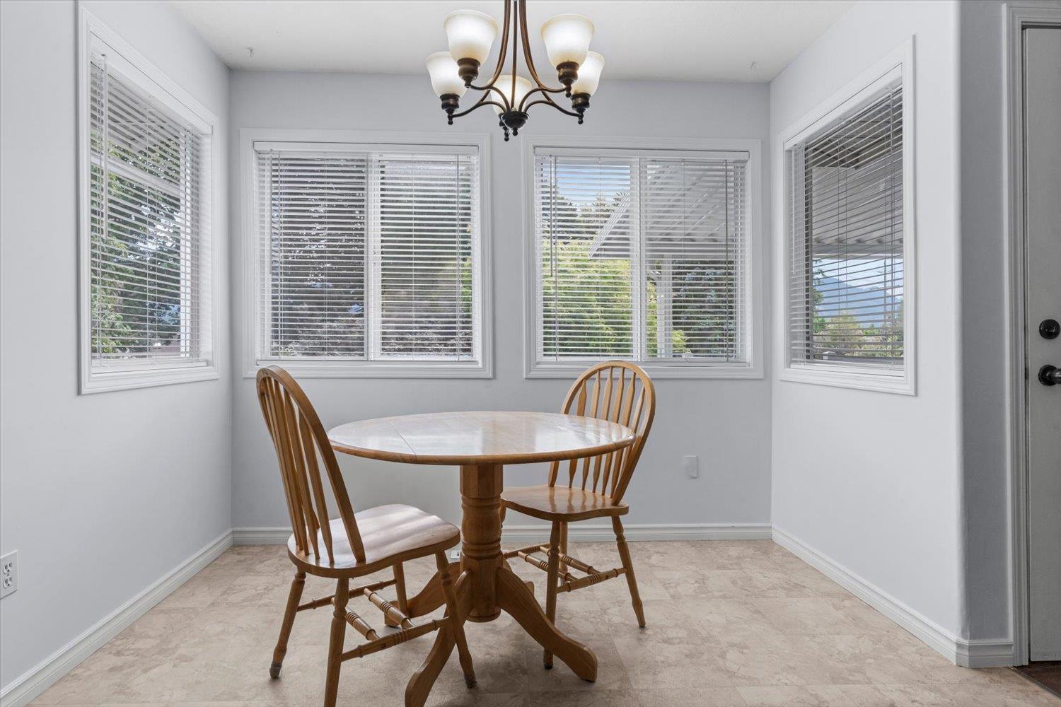 45470 Spruce Drive, Sardis West Vedder, Chilliwack, British Columbia  V2R 3V3 - Photo 14 - R3161228
