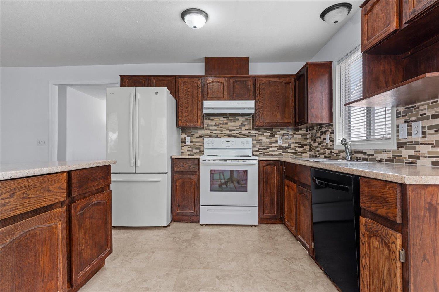 45470 Spruce Drive, Sardis West Vedder, Chilliwack, British Columbia  V2R 3V3 - Photo 15 - R3161228