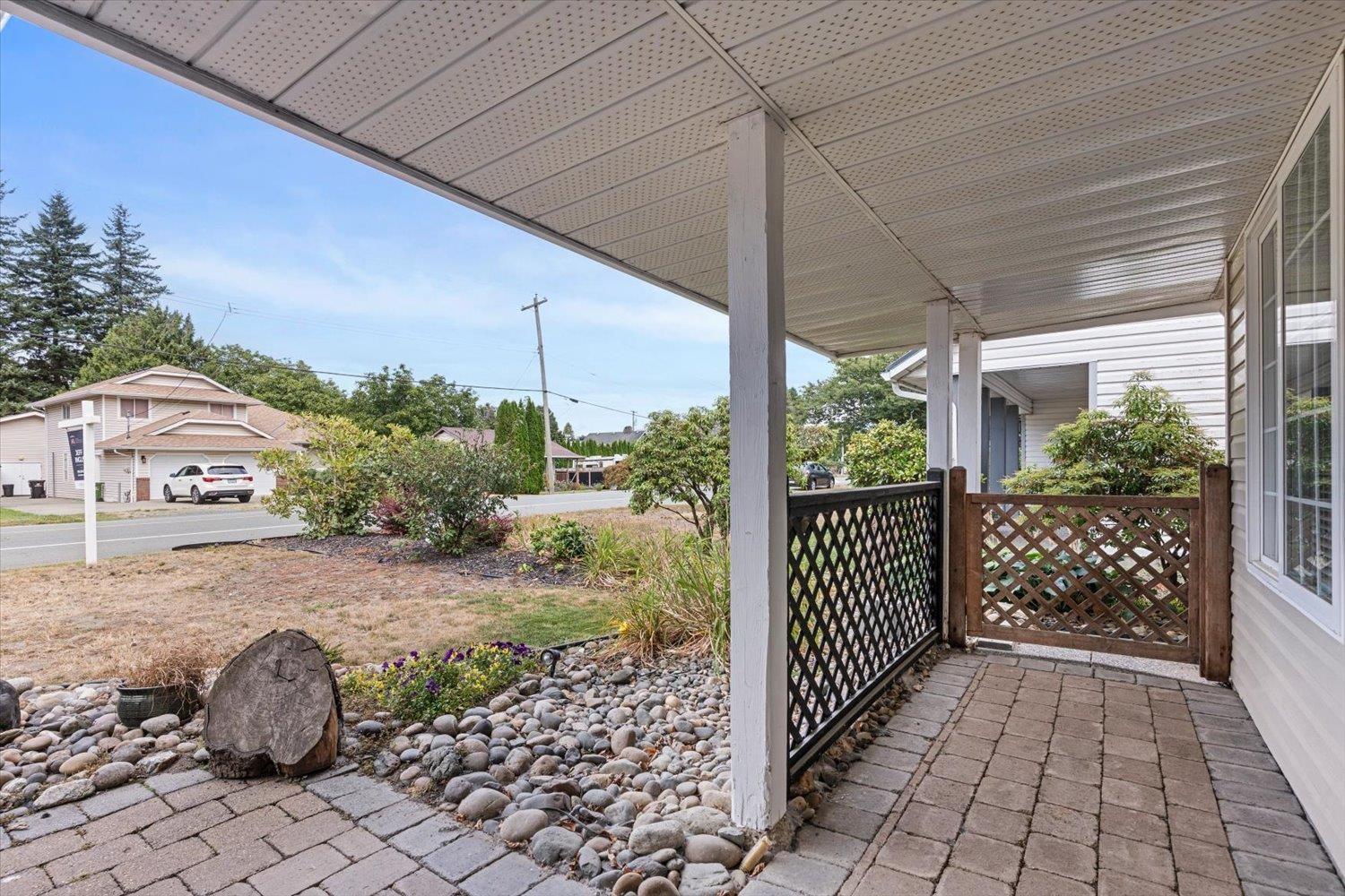 45470 Spruce Drive, Sardis West Vedder, Chilliwack, British Columbia  V2R 3V3 - Photo 4 - R3161228