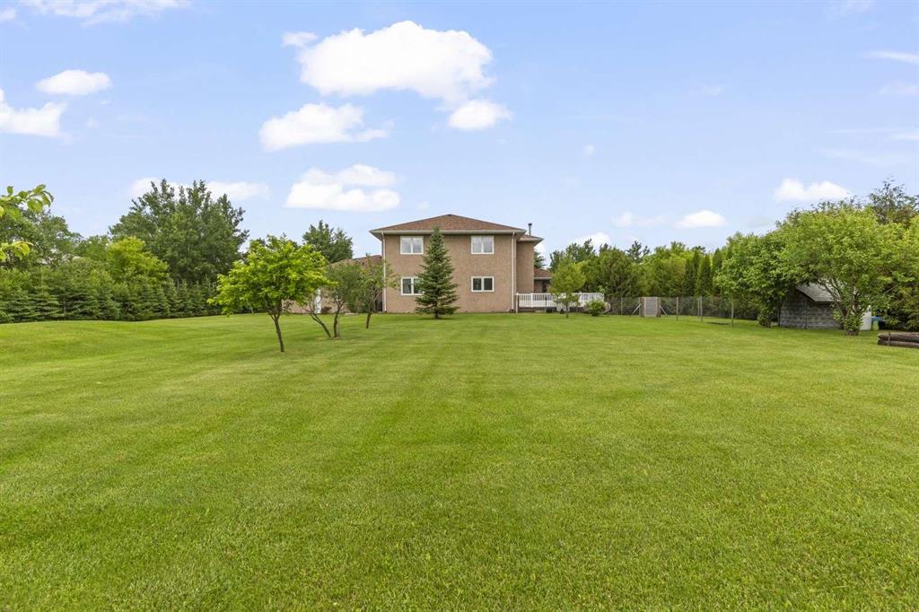 40 Menno Drive, Steinbach, Manitoba  R0A 0W0 - Photo 36 - 202622143