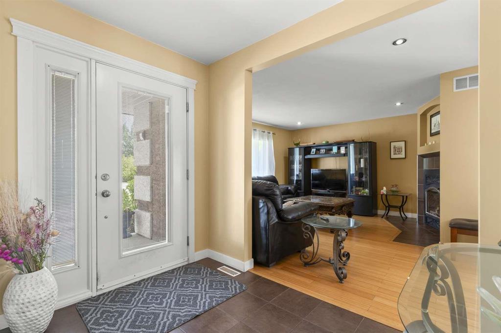 40 Menno Drive, Steinbach, Manitoba  R0A 0W0 - Photo 6 - 202622143