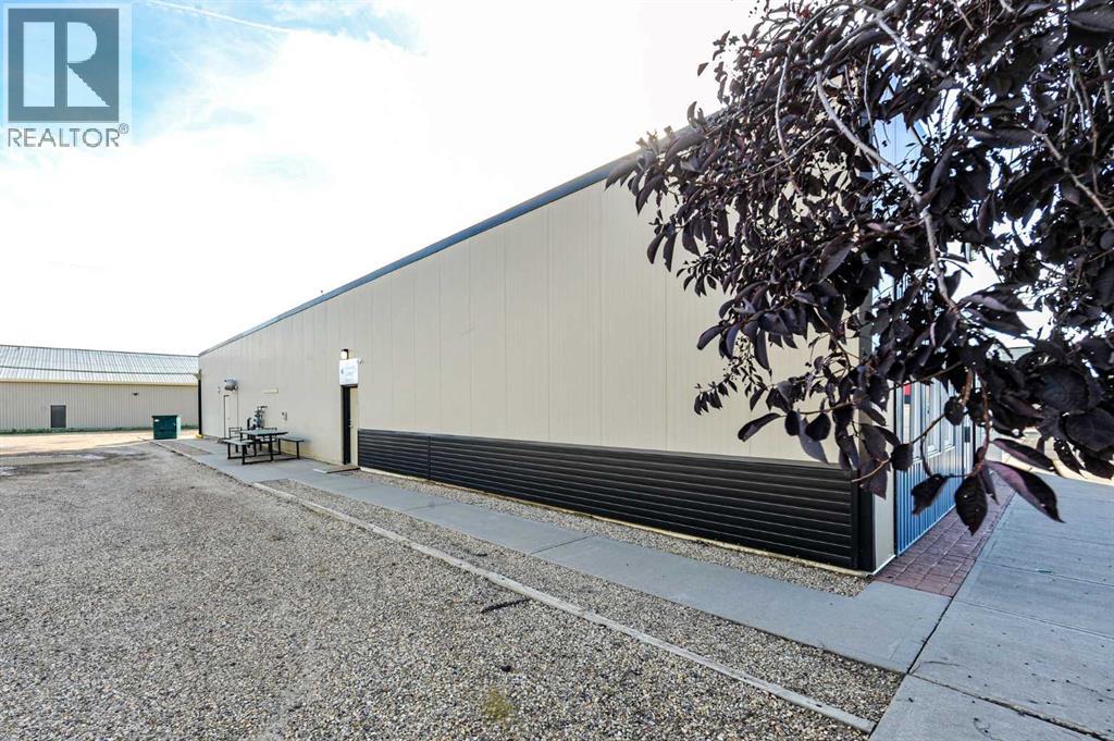 4711 51 Avenue, Camrose, Alberta  T4V 0V3 - Photo 8 - A2342012