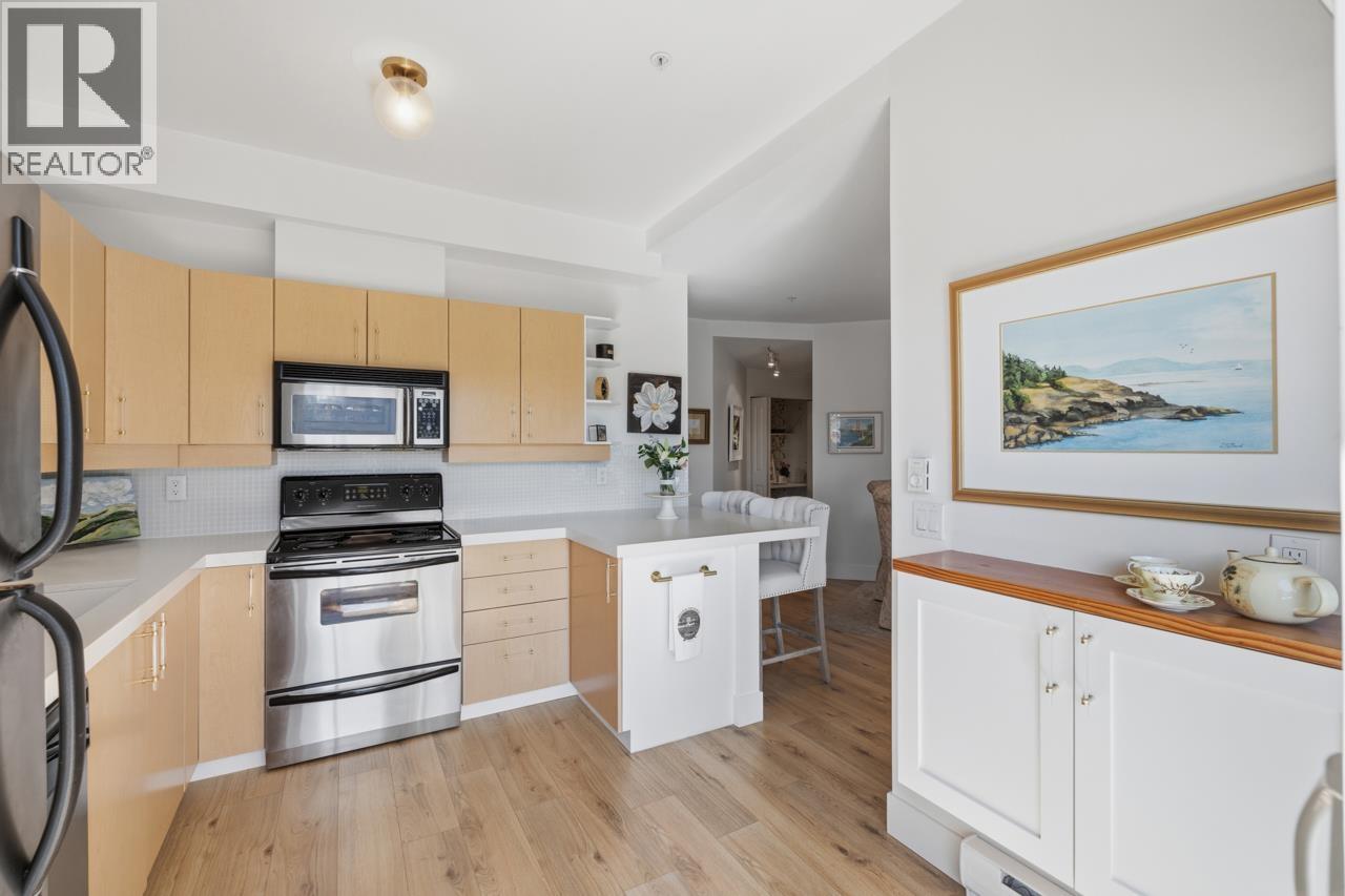 202 3151 Connaught Crescent, North Vancouver, British Columbia  V7R 4X6 - Photo 12 - R3129272