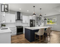 21 Forest Edge Drive, Kelowna, British Columbia V1V 3G3 - Photo 3 - 10395689