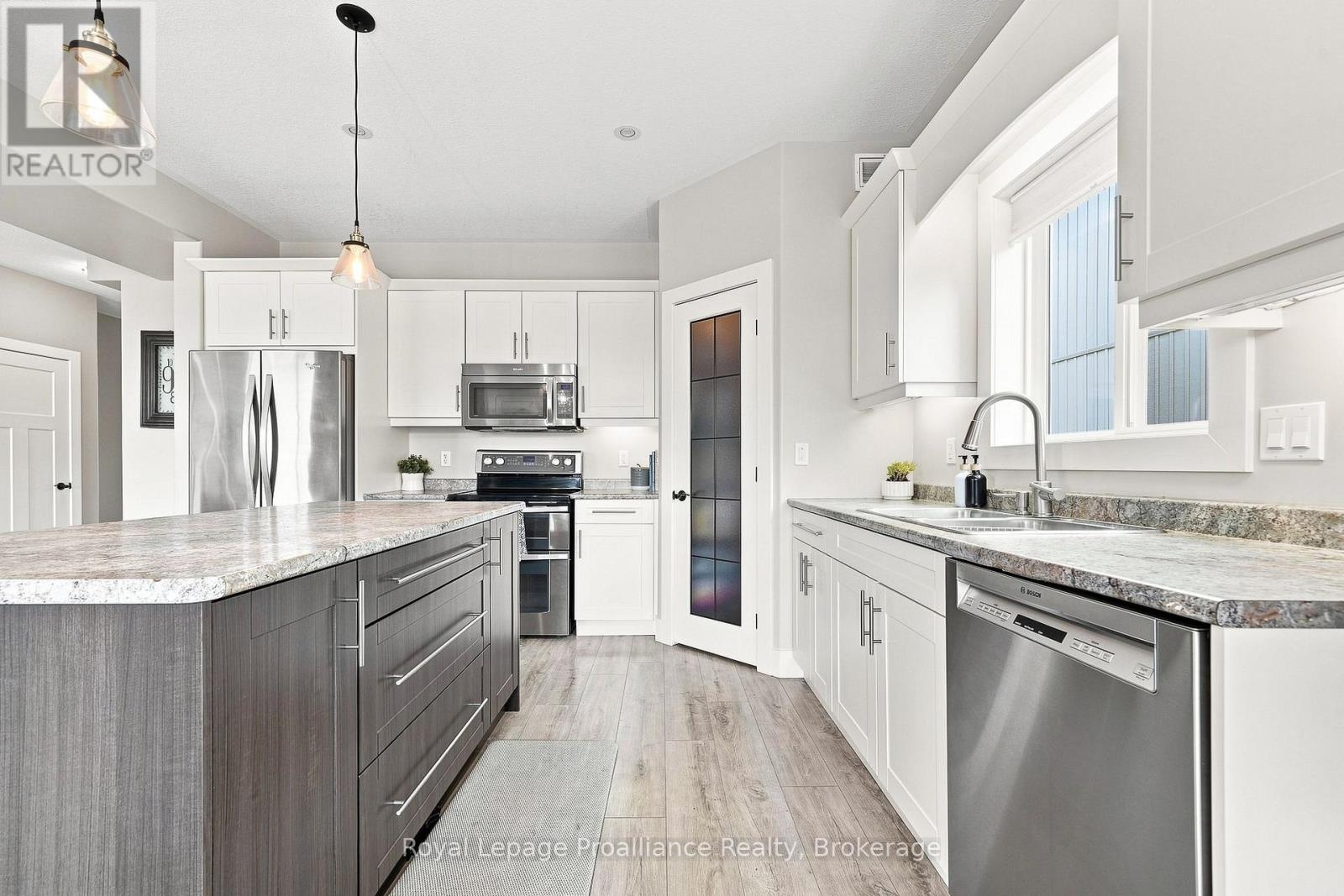 18 Granite Drive, Belleville, Ontario  K8P 0C6 - Photo 19 - X13742240